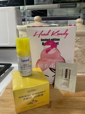 Beauty Bundle Head Kandy Supergoop MAC Skincare Set Vitamin C Face Scrub